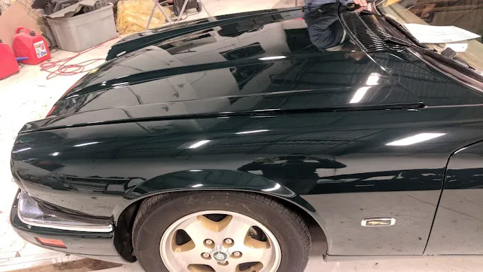 2 Hour Auto Glass 1