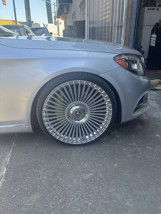 Artisan Wheel Repair & Refinishing 0