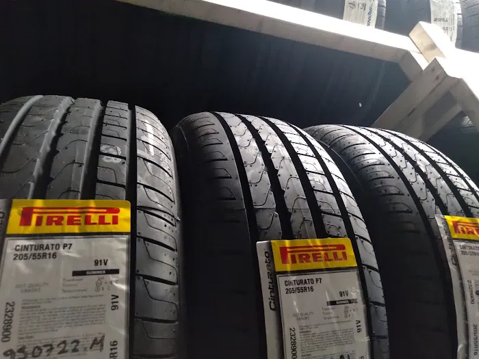 Viva Mexico Tire Shop 0