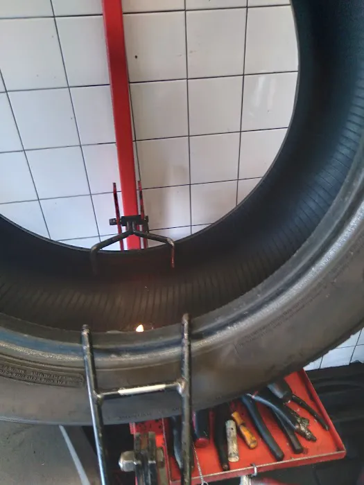 Viva Mexico Tire Shop 8