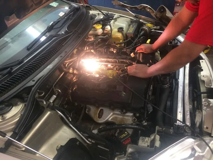 Hamilton Automotive Center 0