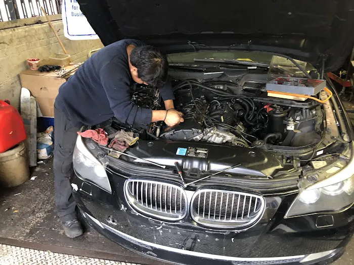 Hamilton Automotive Center 4