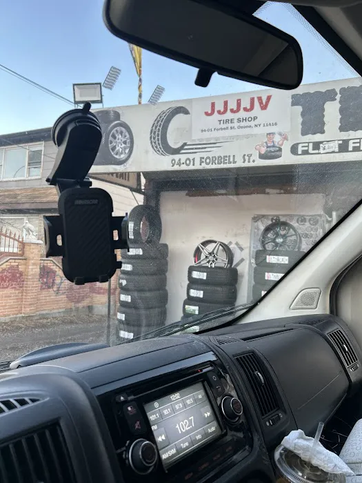 Professional tire shop 6