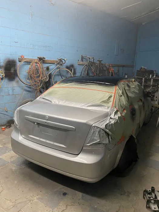 AUTO BODY 7 6