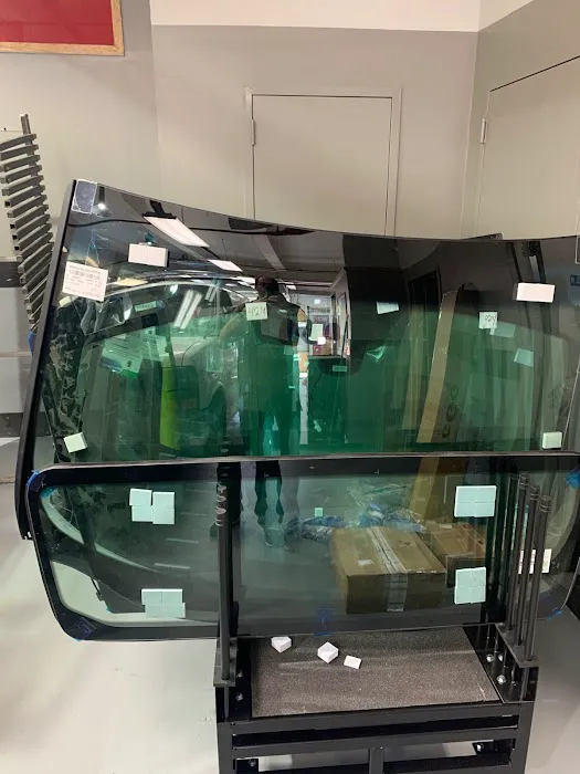 Liberty Auto Glass 2