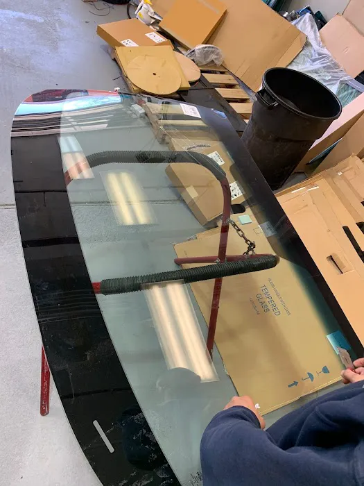 Liberty Auto Glass 8
