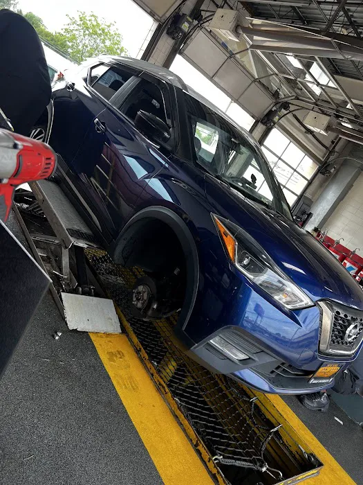 Valvoline Instant Oil Change 6
