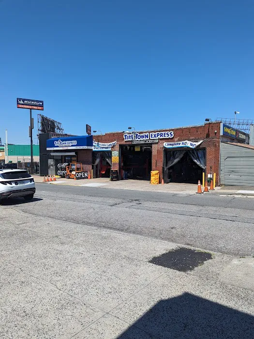 Tire Town Express 3