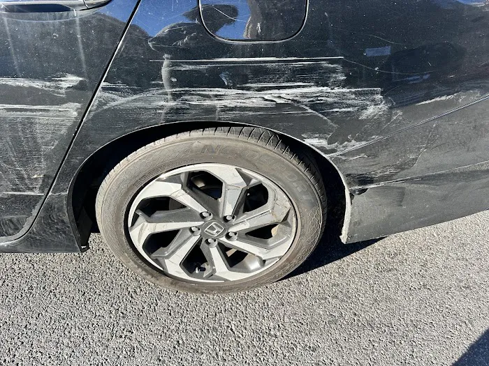 Twins Collision Inc 5