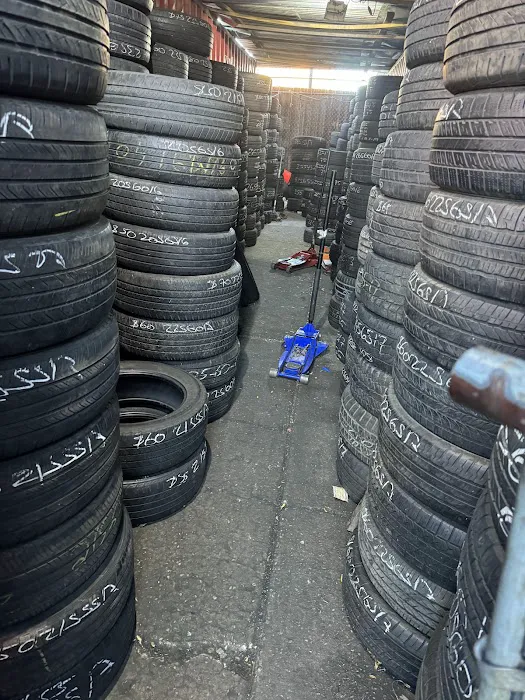 24HR Tire To Go Full service 8