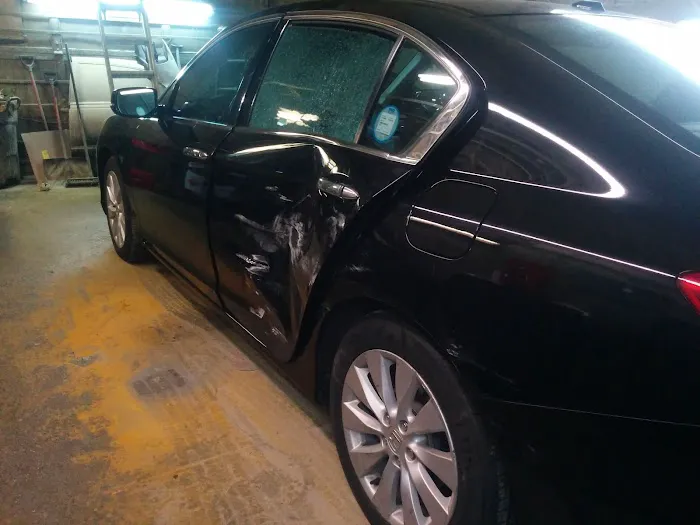 HI-Tech Auto Repr & Body Shop 8