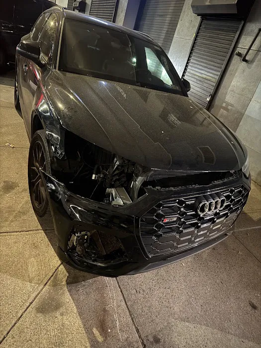 Foreign Auto collision 8