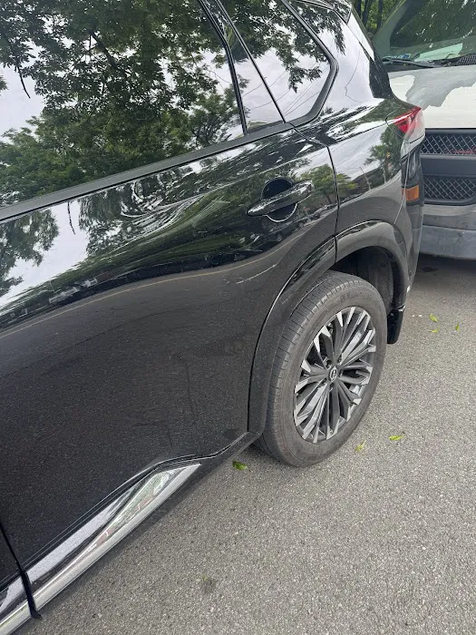 Foreign Auto collision 5