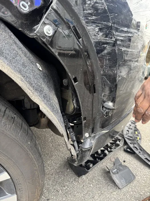 Foreign Auto collision 1