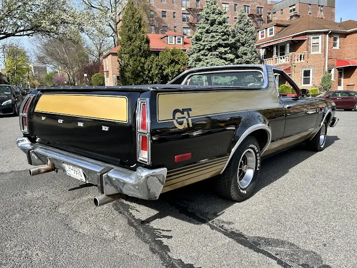 East River Auto Body Collision and Mechanic Shop 3