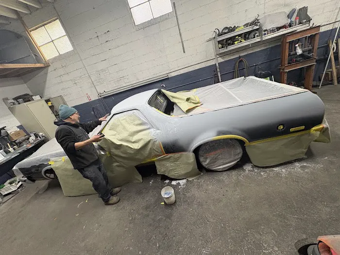 East River Auto Body Collision and Mechanic Shop 8