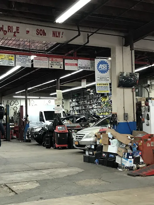 Sims Auto Repair 5