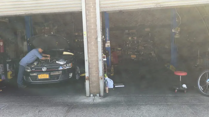 Koppe Volkswagen Repair 1