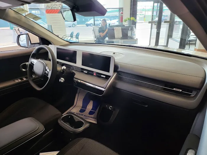 Koeppel Hyundai Service & Parts 2