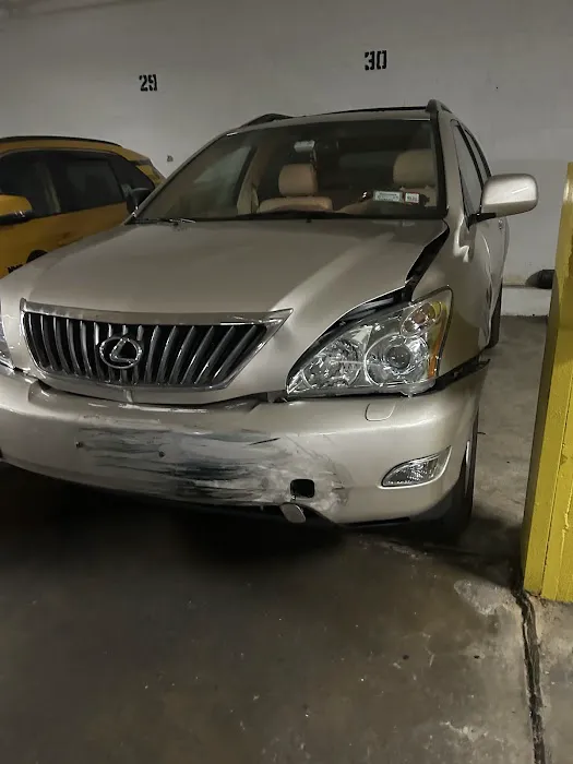 Dean's Expert Auto Body 5