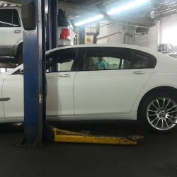 Modern Auto Repair ico