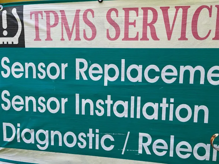 24HR Mobile Tire service 4