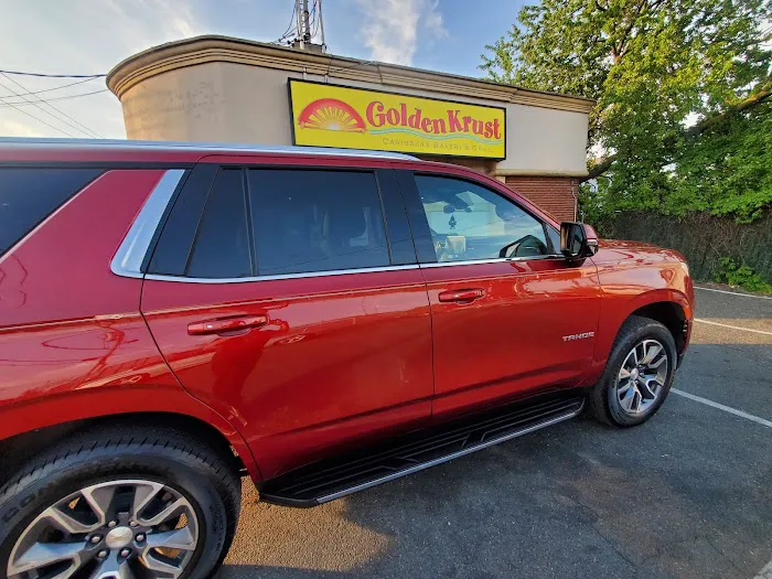 Junior's Auto Body 2