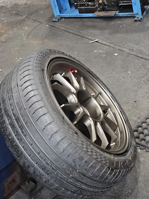 J.E.Z. Tire Shop 1