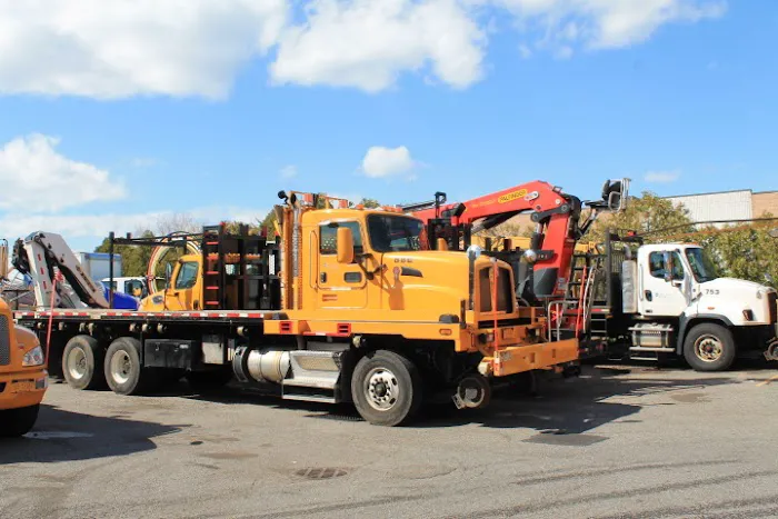 G&D Transmission and Fleet Service 3
