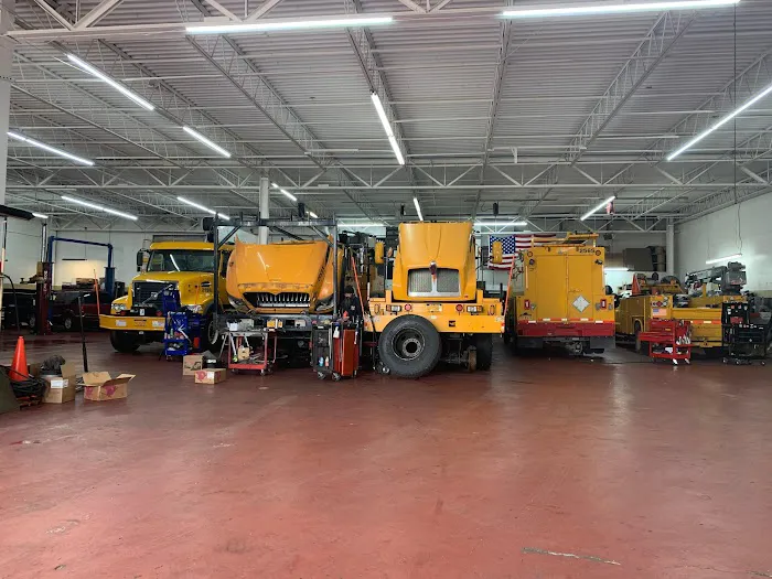 G&D Transmission and Fleet Service 5
