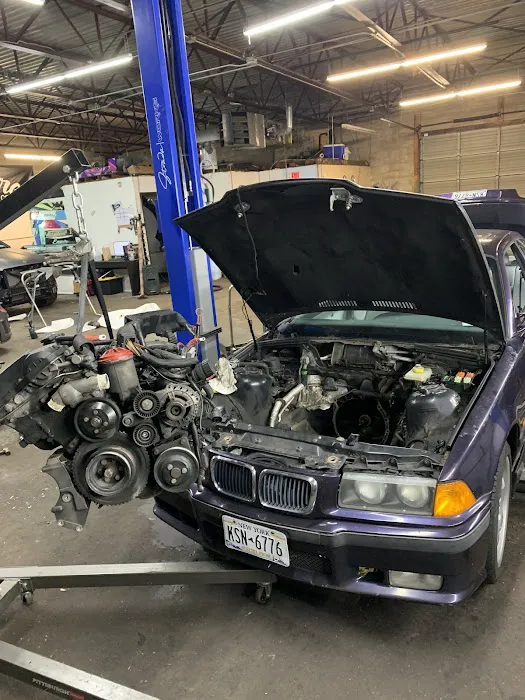 Stradaworks LLC 4
