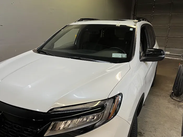 Select Auto Glass 0