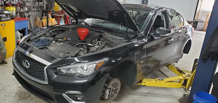 AmPm Automotive 1