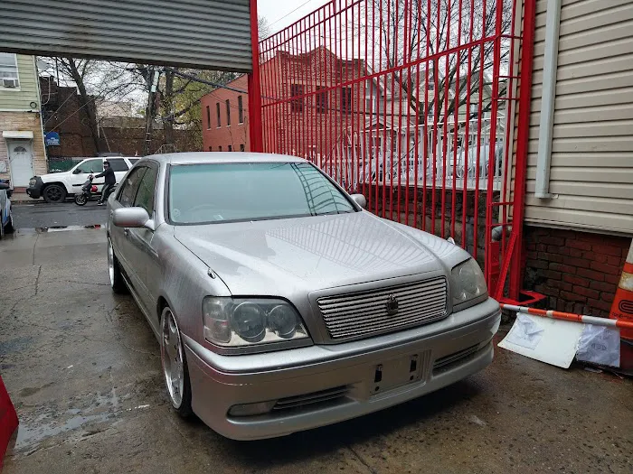 Gazy Auto Repair 8