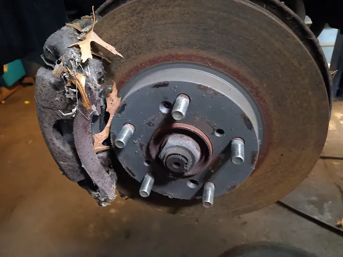 Gazy Auto Repair 6