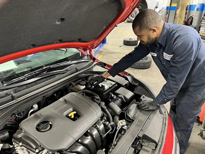 Hyundai City of Bay Ridge Service & Parts 7