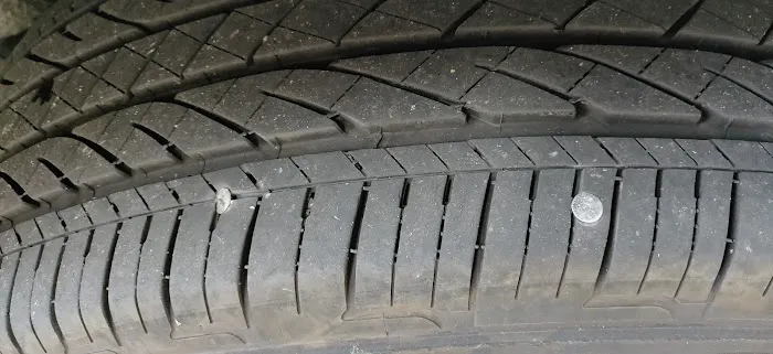 Tom Goma Tire Shop 0