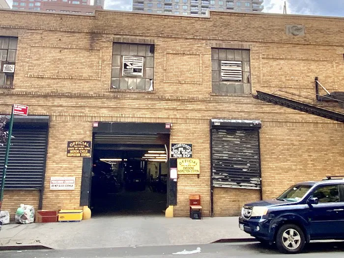 Manhattan Auto Repair Service 3