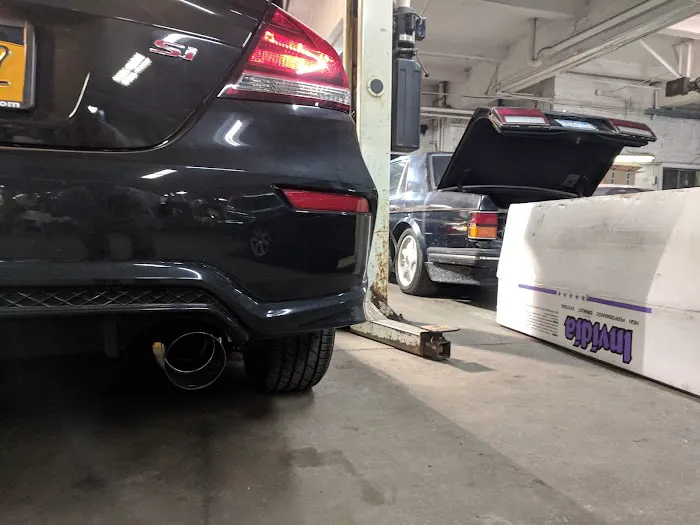 Manhattan Auto Repair Service 1