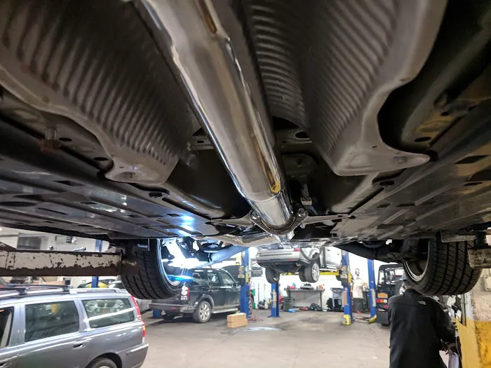 Manhattan Auto Repair Service 2
