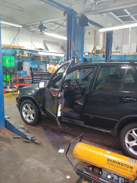 Lala Jee Auto Repair Shop 3