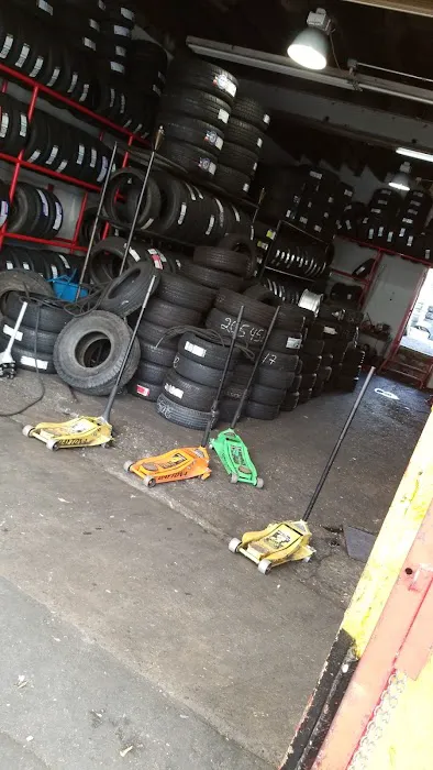 Marcos Tire Family 1