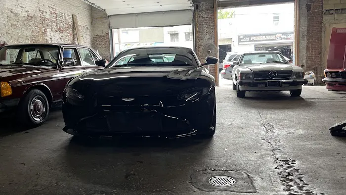 G & T Auto Imports 7