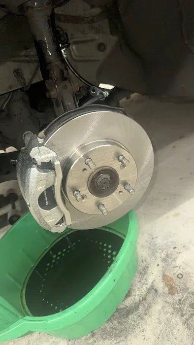Henry auto service 9