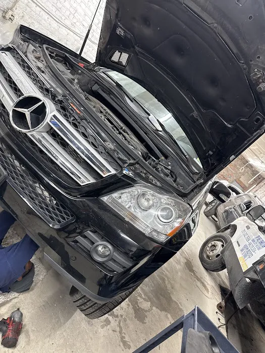 Henry auto service 4