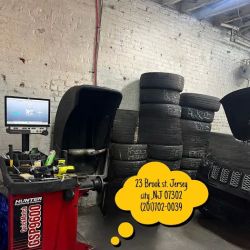 The Reyes Tires Repair ico