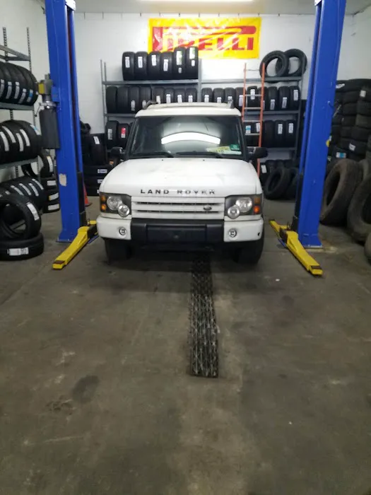 Vavi's Tire Shop 6