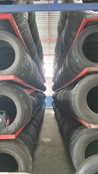 Vavi's Tire Shop 5