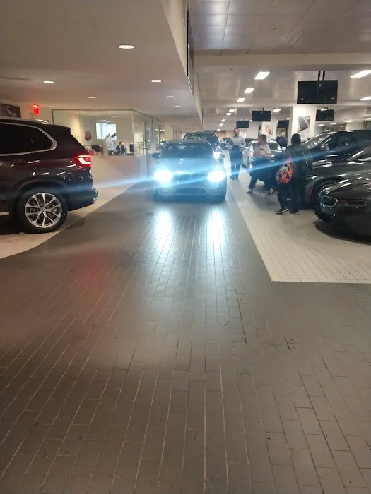 BMW of Manhattan Service 8