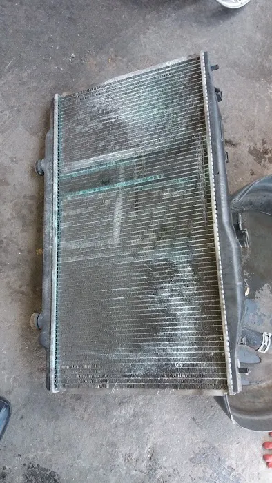 1300 Radiator Woman Used Parts 1